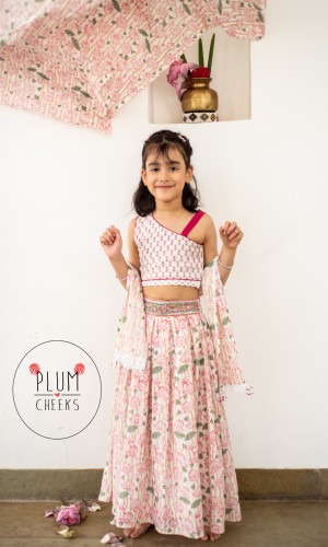 Adorable Baby Girls Dresses - Shop Now