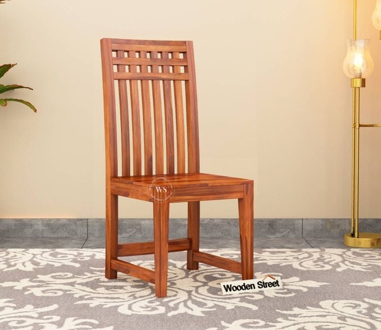 High-Back Dining Chair â€“ Classic Wooden Dining Chairs Set